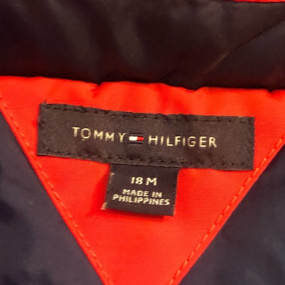 Tommy Hilfiger Boys Zip up  Jacket size 18 months - Picture 3 of 5
